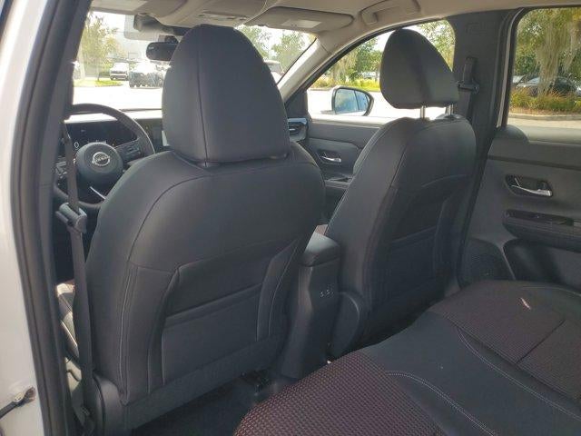 2025 Nissan Kicks SR FWD