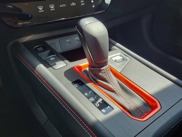 2026 Nissan Kicks SR FWD