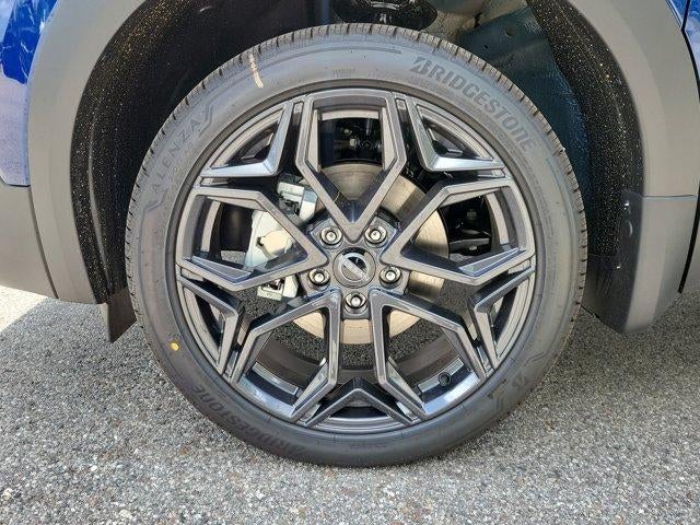 2026 Nissan Kicks SR FWD