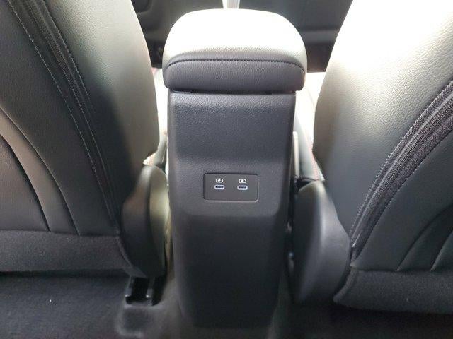 2025 Nissan Kicks SR FWD