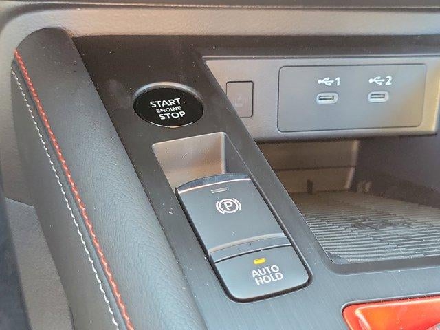 2026 Nissan Kicks SR FWD