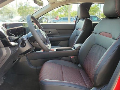 2026 Nissan Kicks SR FWD