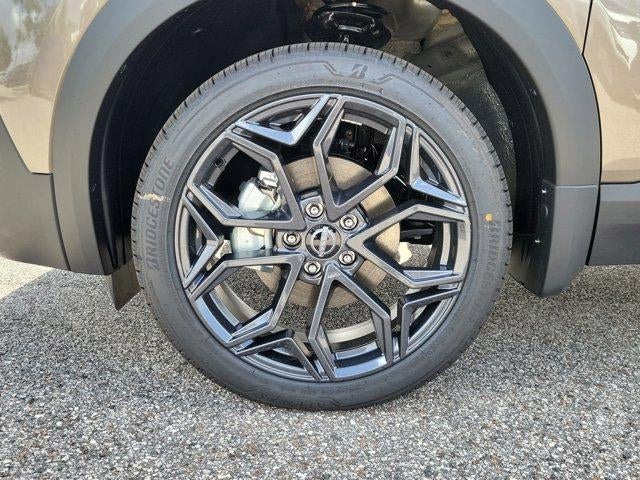 2026 Nissan Kicks SR FWD