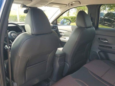 2025 Nissan Kicks SR FWD