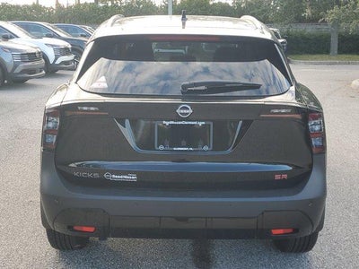 2026 Nissan Kicks SR FWD
