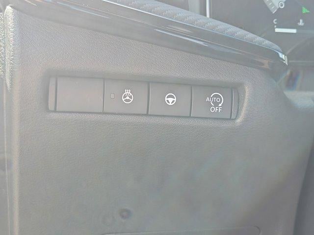 2026 Nissan Kicks SR FWD