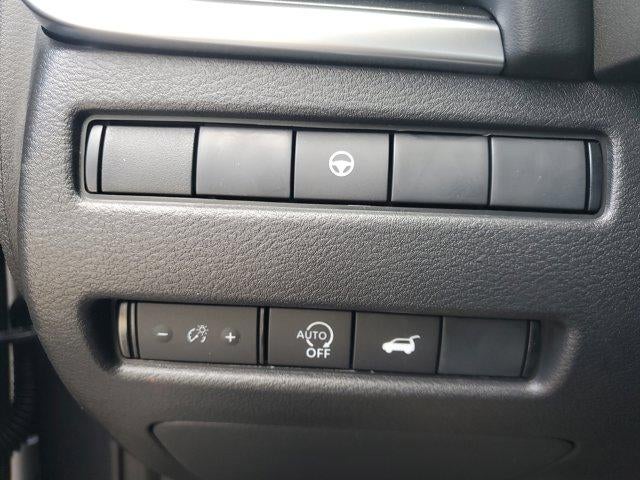 2026 Nissan Rogue FWD SV *Ltd Avail*