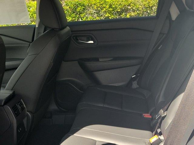 2026 Nissan Rogue 2026.5 FWD Dark Armor