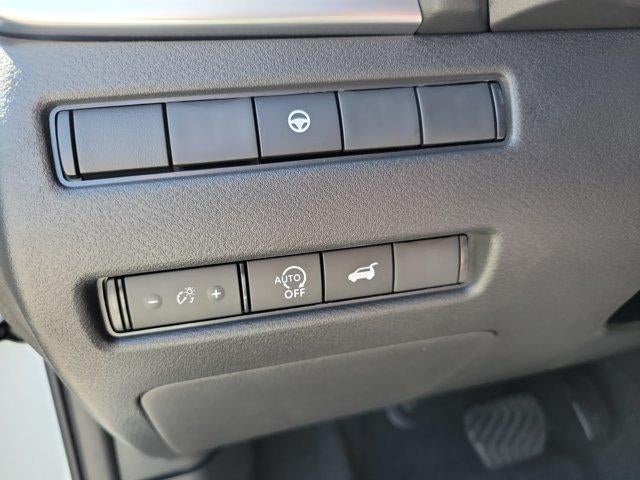 2026 Nissan Rogue 2026.5 FWD Dark Armor