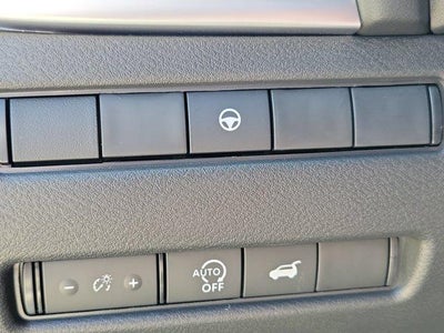 2026 Nissan Rogue 2026.5 FWD Dark Armor