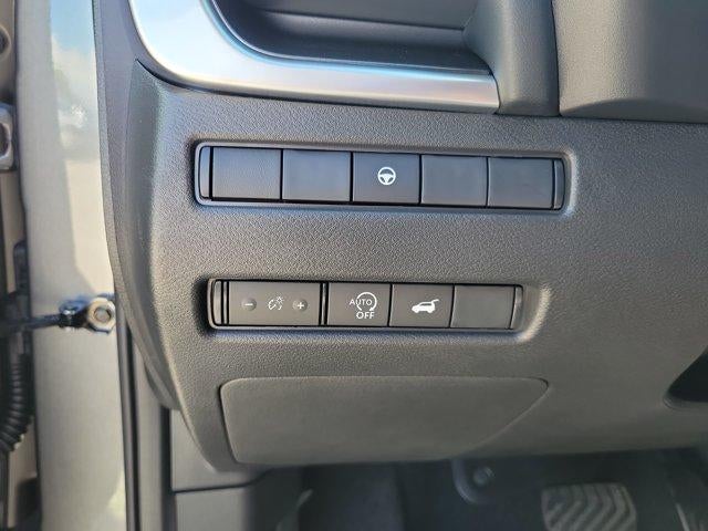2026 Nissan Rogue 2026.5 FWD Dark Armor