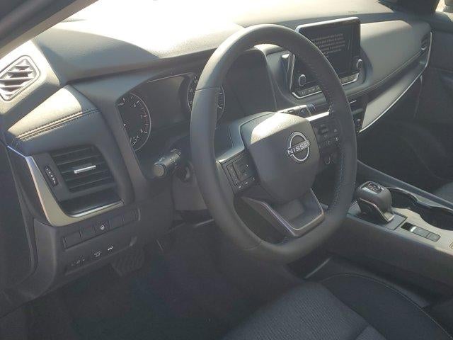 2026 Nissan Rogue FWD SV *Ltd Avail*