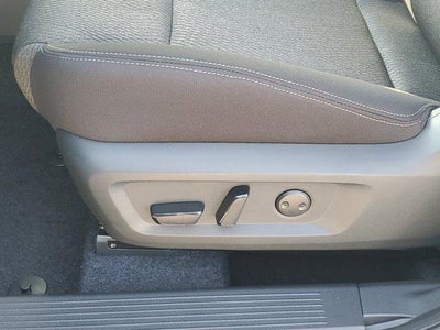 2026 Nissan Rogue FWD SV *Ltd Avail*