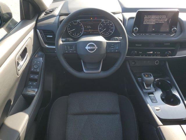 2026 Nissan Rogue FWD SV *Ltd Avail*