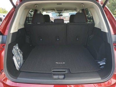 2026 Nissan Rogue FWD SV *Ltd Avail*