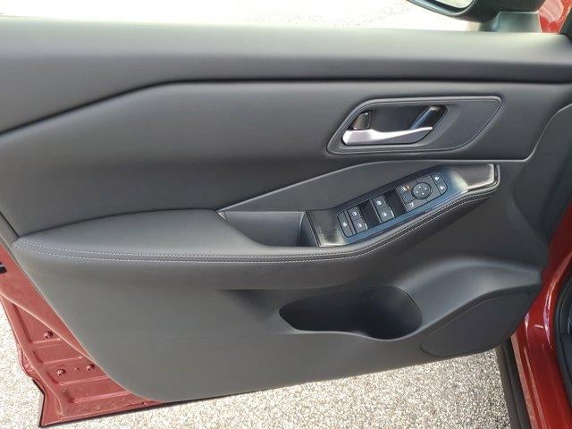 2026 Nissan Rogue FWD SV *Ltd Avail*