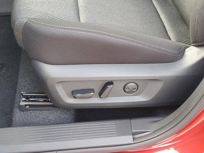 2026 Nissan Rogue FWD SV *Ltd Avail*