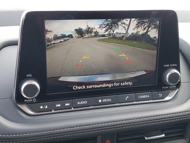 2026 Nissan Rogue FWD SV *Ltd Avail*