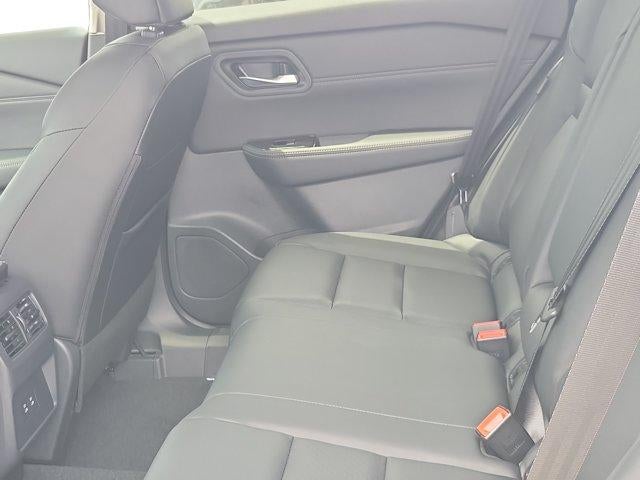 2026 Nissan Rogue 2026.5 FWD Dark Armor