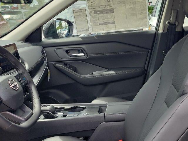 2026 Nissan Rogue 2026.5 FWD Dark Armor