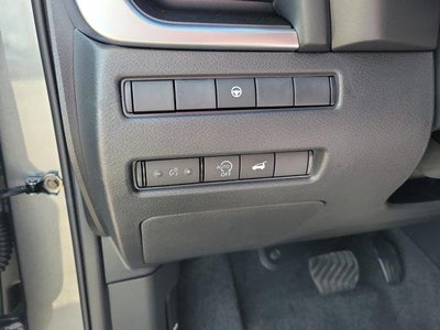 2026 Nissan Rogue 2026.5 FWD Dark Armor