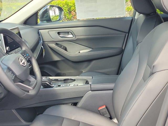 2026 Nissan Rogue 2026.5 FWD Dark Armor