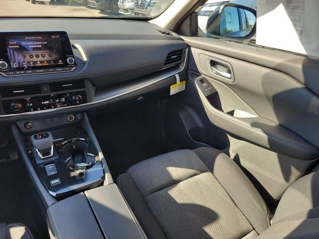 2026 Nissan Rogue FWD SV *Ltd Avail*