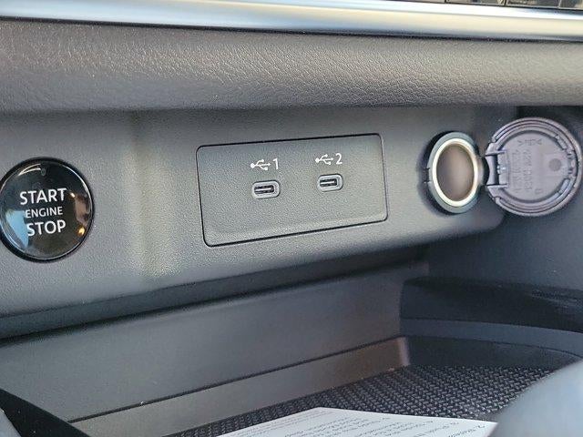 2026 Nissan Rogue FWD SV *Ltd Avail*