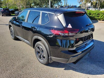 2026 Nissan Rogue FWD SV *Ltd Avail*