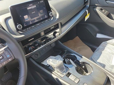 2026 Nissan Rogue FWD SV *Ltd Avail*