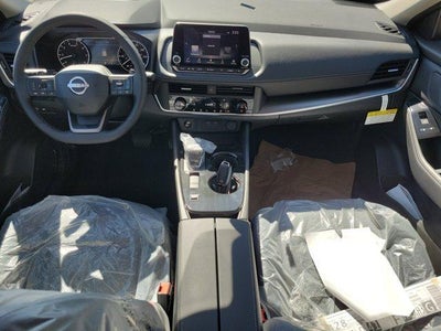 2026 Nissan Rogue FWD SV *Ltd Avail*