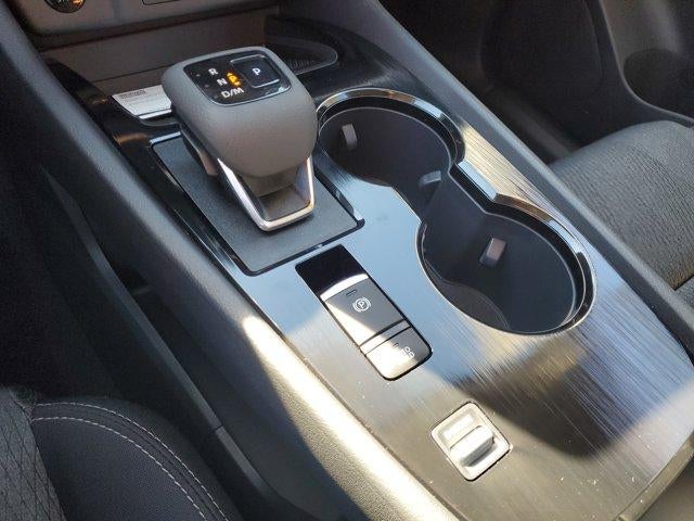 2026 Nissan Rogue FWD SV *Ltd Avail*