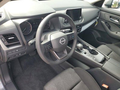 2026 Nissan Rogue FWD SV *Ltd Avail*