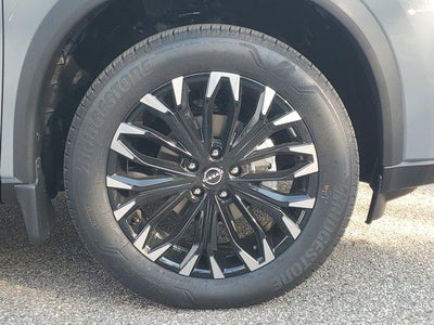 2026 Nissan Rogue 2026.5 FWD Dark Armor