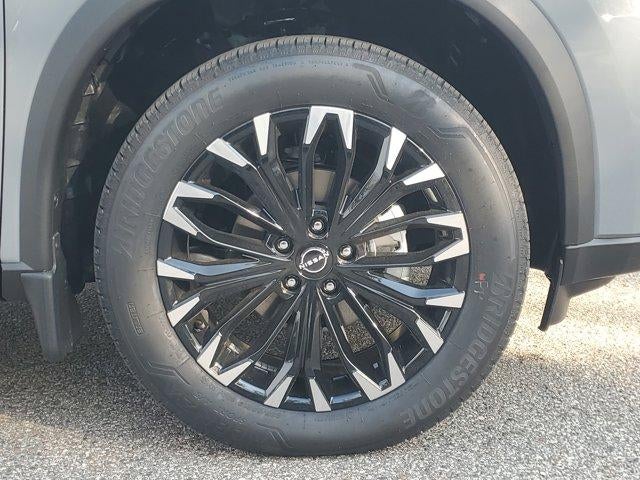 2026 Nissan Rogue 2026.5 FWD Dark Armor