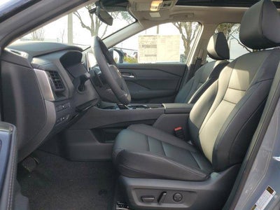 2026 Nissan Rogue 2026.5 FWD Dark Armor