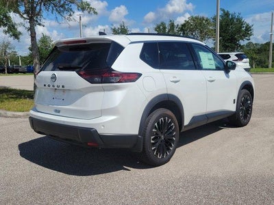 2026 Nissan Rogue 2026.5 FWD Dark Armor