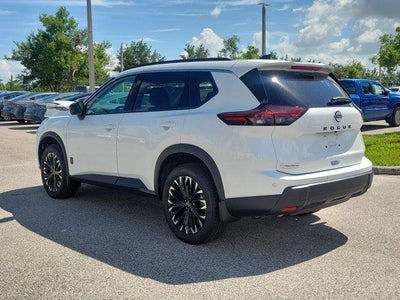 2026 Nissan Rogue 2026.5 FWD Dark Armor