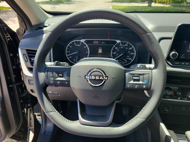2026 Nissan Rogue 2026.5 FWD Dark Armor