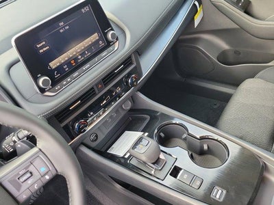 2026 Nissan Rogue FWD SV *Ltd Avail*