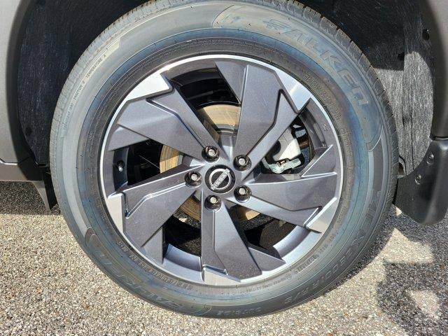 2026 Nissan Rogue FWD SV *Ltd Avail*