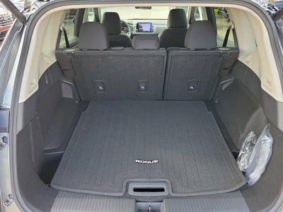 2026 Nissan Rogue FWD SV *Ltd Avail*
