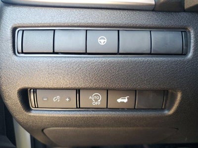 2026 Nissan Rogue FWD SV *Ltd Avail*