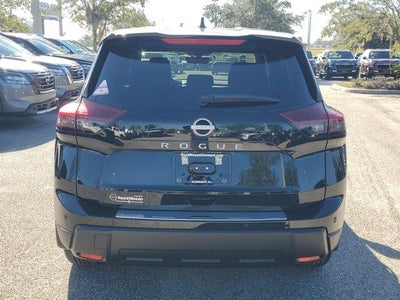 2026 Nissan Rogue FWD SV *Ltd Avail*