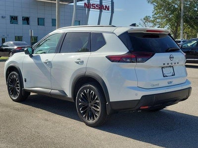 2026 Nissan Rogue 2026.5 FWD Dark Armor