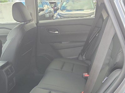 2026 Nissan Rogue 2026.5 FWD Dark Armor