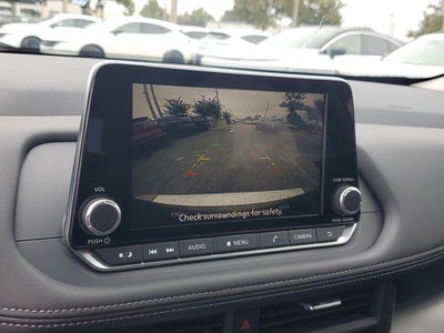 2026 Nissan Rogue FWD SV *Ltd Avail*