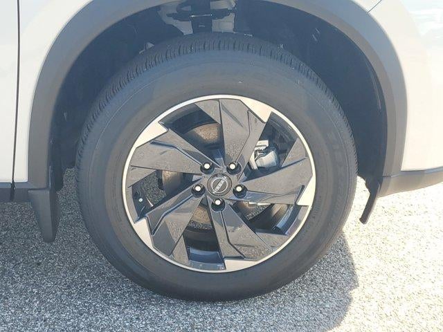 2026 Nissan Rogue FWD SV *Ltd Avail*