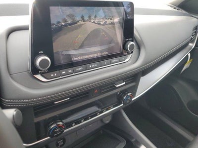 2026 Nissan Rogue FWD SV *Ltd Avail*