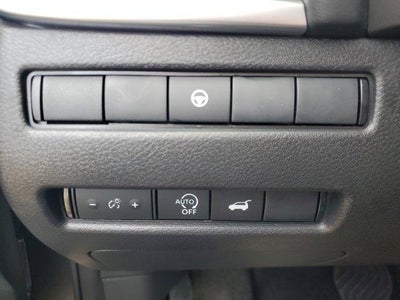 2026 Nissan Rogue FWD SV *Ltd Avail*